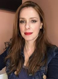 Dra. Carla Ribeiro